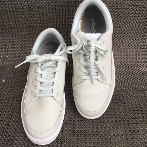 Woman’s Allbirds Plant Pacers - Size 8 - Picture 9 of 10